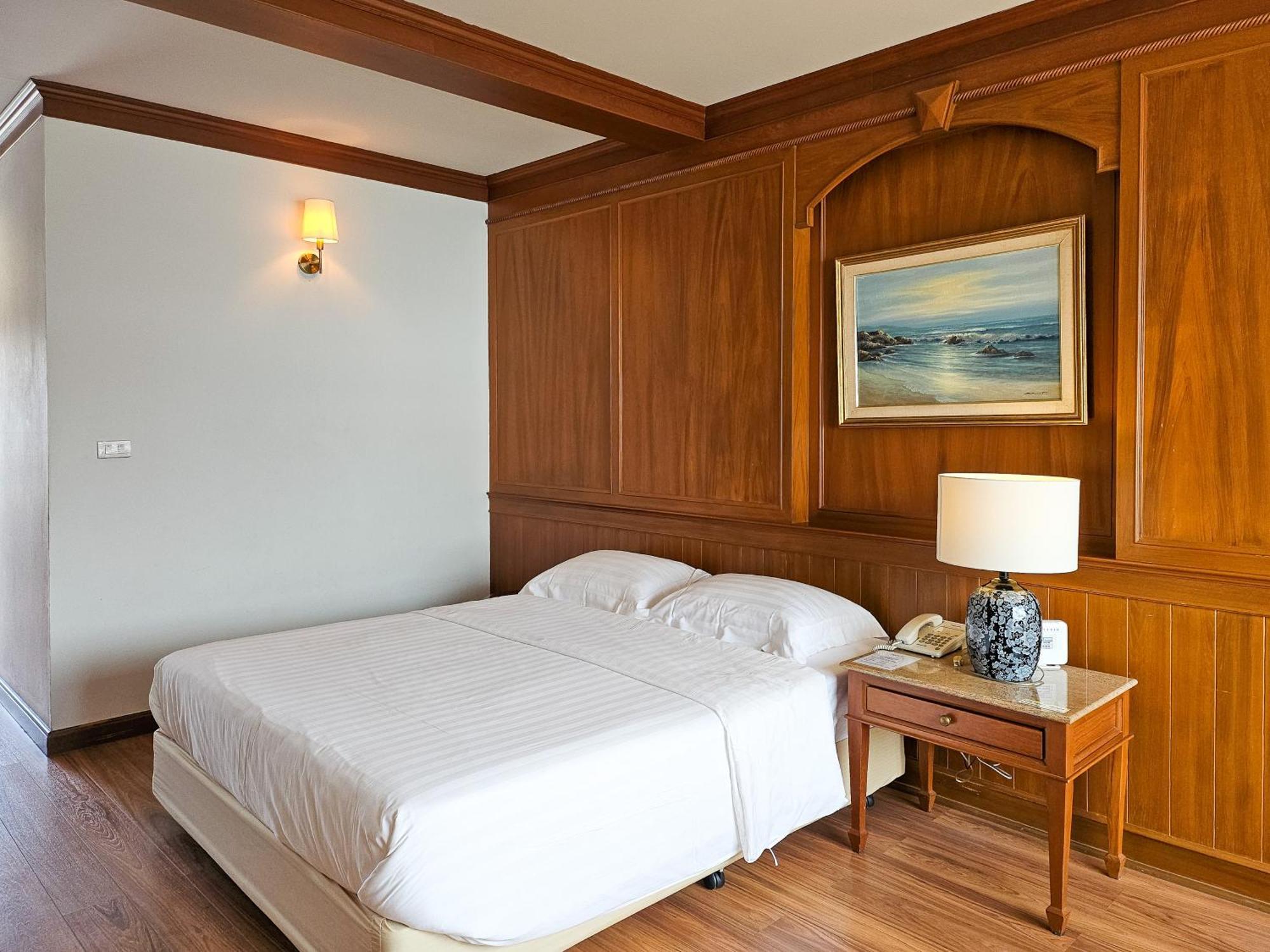 Sirin Hotel Hua Hin Exterior foto